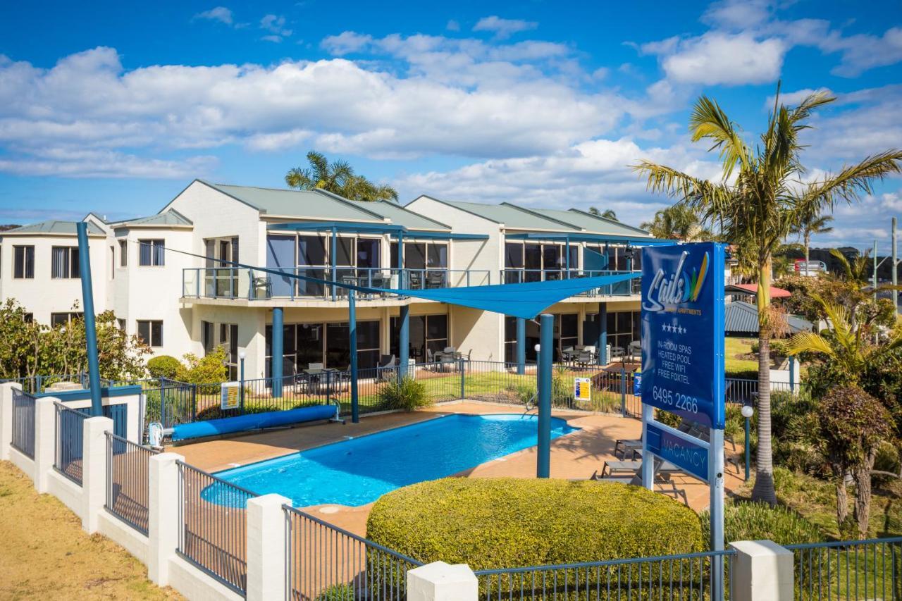 Sails Luxury Apartments Merimbula Exteriör bild